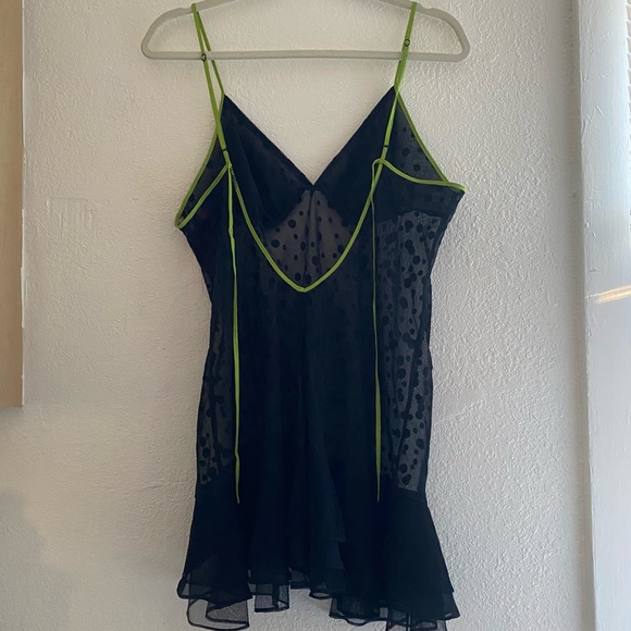 Betsy Johnson Launderette Size Large - Picture 9 of 13